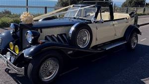 Beauford Tourer Wedding car. Click for more information.