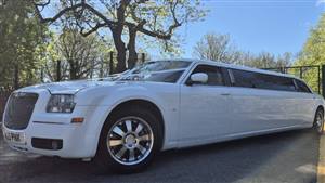 Chrysler Limousine Wedding car. Click for more information.