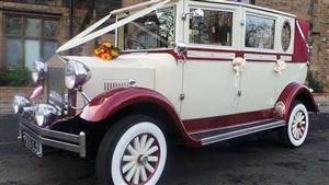 Regent Royale Wedding car. Click for more information.