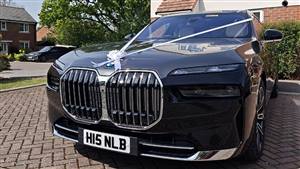 BMW 750E Wedding car. Click for more information.