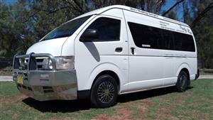 Toyota HiAce Commuter Bus Wedding car. Click for more information.