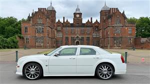 Chrysler,300c,White