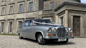 Daimler DS420 Wedding car. Click for more information.