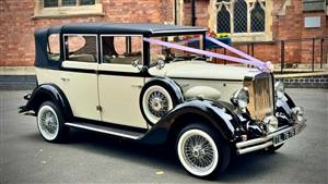 Regent Landaulette Wedding car. Click for more information.