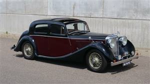Jaguar 1946 Mark 4  Wedding car. Click for more information.
