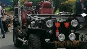 Get a wedding car quote.