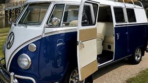 Volkswagen Type 2 Split Screen Microbus Wedding car. Click for more information.